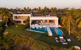 Casa Brisa Luxury On The Beach